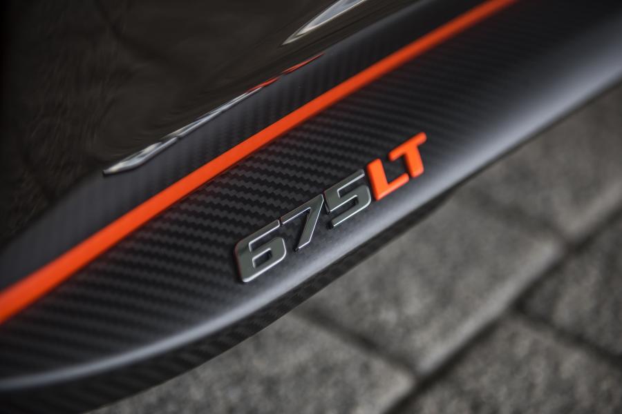 Логотип McLaren MSO 675LT Gulf Racing Theme 2018 года  (фото 5 из 10)